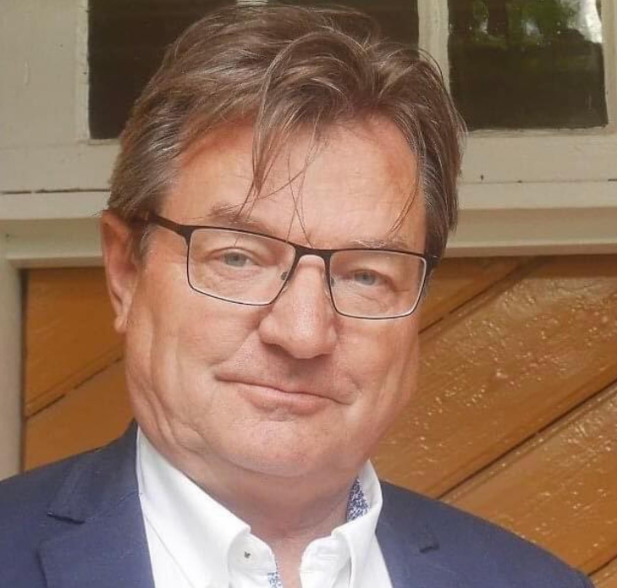 Trond Linnestad style=