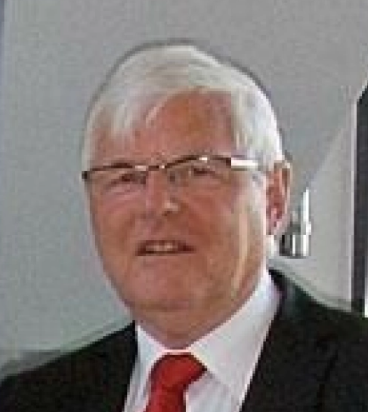 Yngvar Carlsen style=